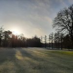Vorst in de grond en een waterig zonnetje, wintergolf is prima te doen