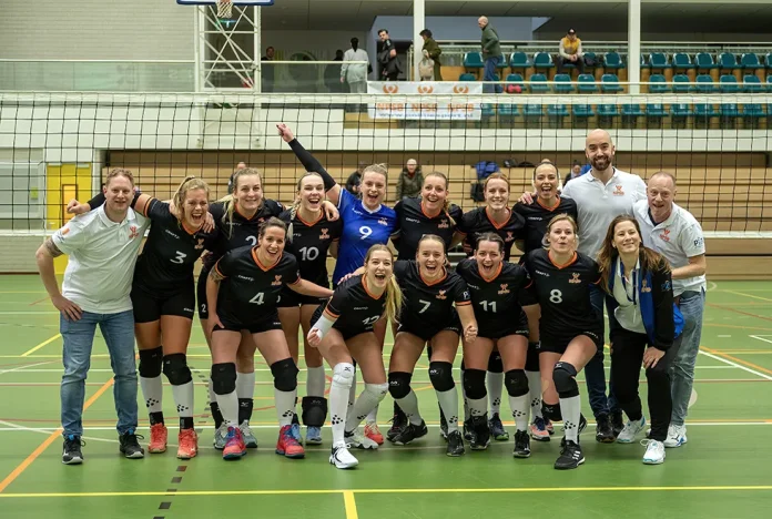 EK volleybal voor politievrouwen