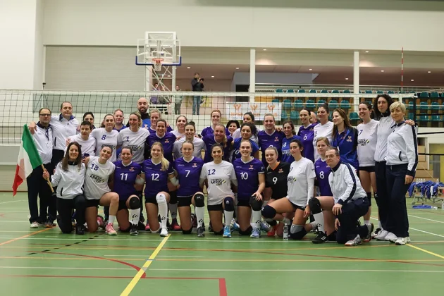 EK volleybal voor politievrouwen