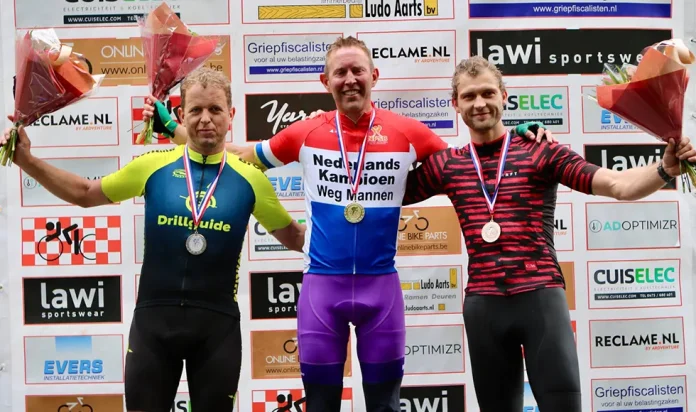 podium geüniformeerden 2024
